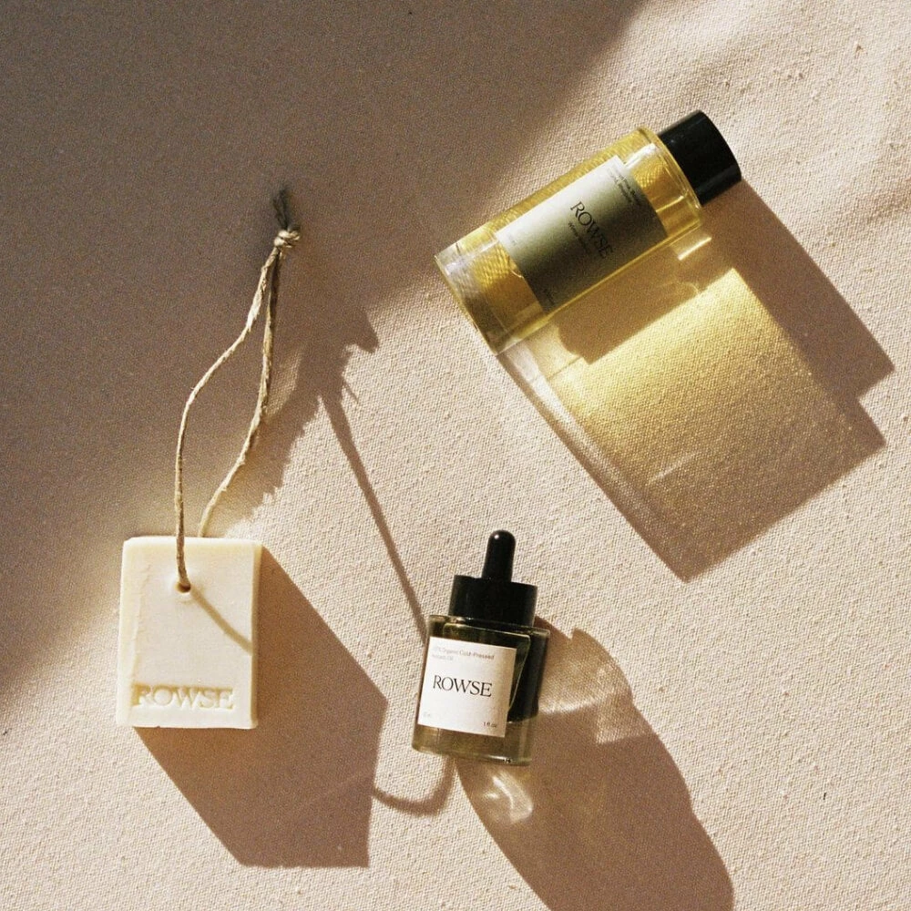 Huile De Chanvre 100% Biologique Pressée à Froid 4 Huile De Chanvre 100% Biologique Pressée à Froid – Image 2