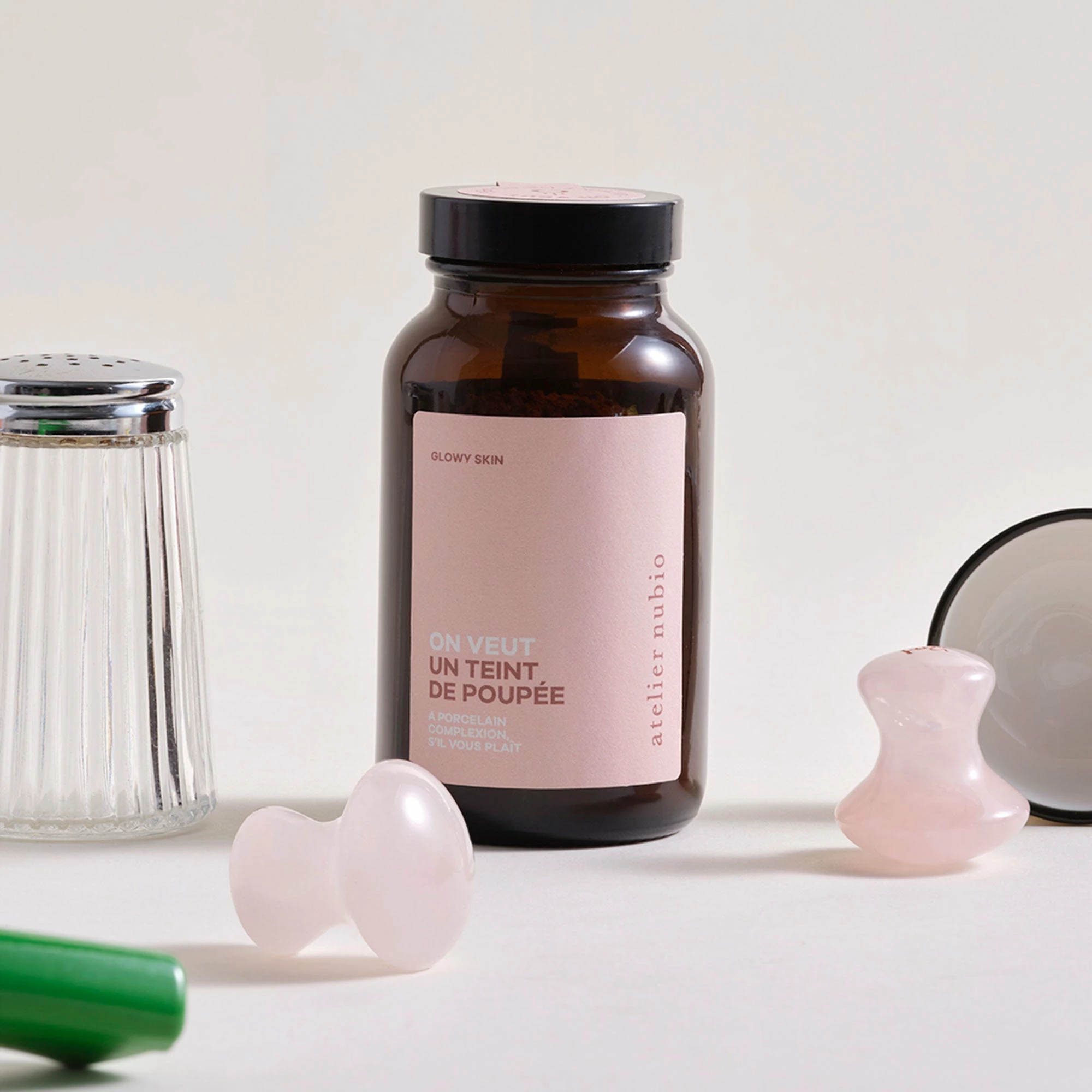 On Veut…un Teint De Poupée 3 On Veut…un Teint De Poupée – Image 2