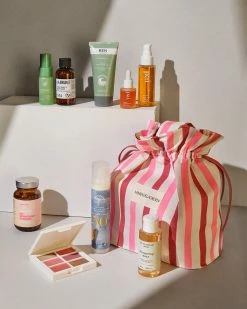 La Trousse De L'Été Maria De La Orden X Oh My Cream -L:A Bruket Soldes 2023 05 OMC TROUSSE ETE post