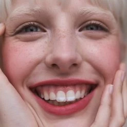 Bisou Blush Crème -L:A Bruket Soldes 3vfr bisou blush ines carre