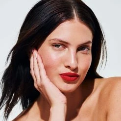 Le Velours Crème à Lèvres 15 Le Velours Crème à Lèvres -L:A Bruket Soldes 4Velours carre