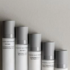 Intensive Power Serum Line A Sérum Anti-Âge Intensif 11 Intensive Power Serum Line A Sérum Anti-Âge Intensif -L:A Bruket Soldes Encart Inspi LineA 2 Susanne Kaufmann TINY b3be3fb7 89ac 415f 8d29 207ccb866ece