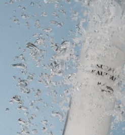 Hypersensitive Hydrating Face Gel Hydratant 7 Hypersensitive Hydrating Face Gel Hydratant -L:A Bruket Soldes HydratingFaceGel01