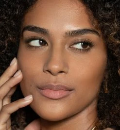 Clean Line Eye-Liner Liquide -L:A Bruket Soldes ILIACleanLineGelLiner D 3