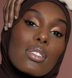 The Necessary Eyeshadow Palette -L:A Bruket Soldes ILIANecessaryEyeshadowPalette WN 4