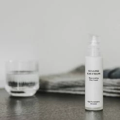 Devant 15 Devant -L:A Bruket Soldes Rejunevating Day cream 1