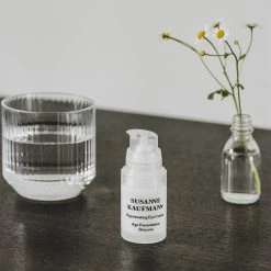 Rejuvenating Eye Cream Baume Contour Des Yeux Revitalisant -L:A Bruket Soldes Rejunevating Eye cream 3