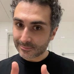 Coffret Les Essentiels Homme 9 Coffret Les Essentiels Homme -L:A Bruket Soldes coffrethommevideo1