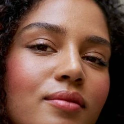 Baume à Lèvres Teinté 28 Baume à Lèvres Teinté -L:A Bruket Soldes doria bordeaux